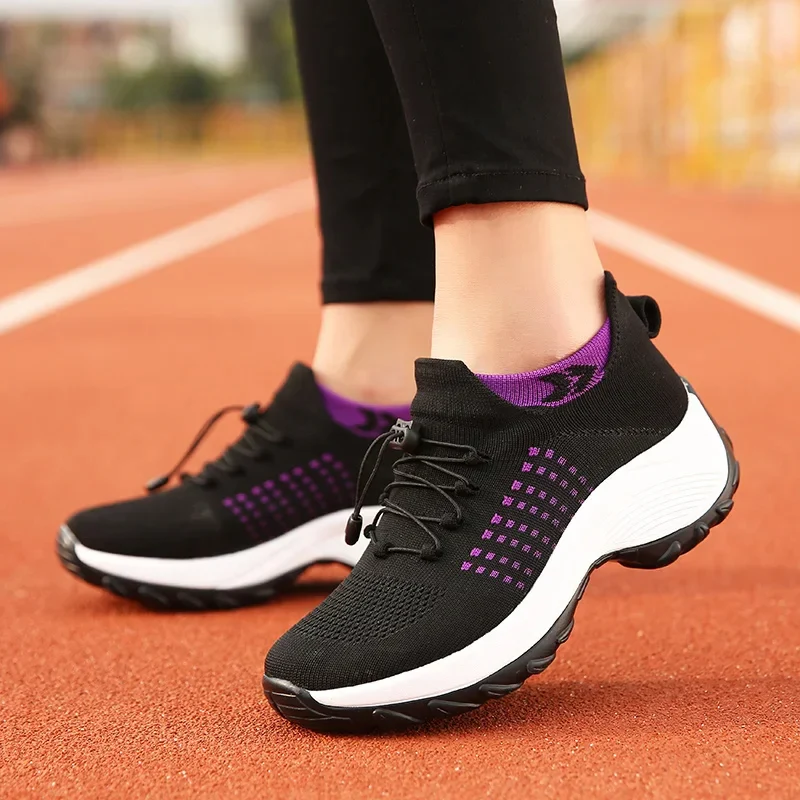 WeRelieve Ortho Stretch Cushion Shoes - Image 4
